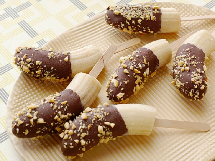 Image Source http://www.foodnetwork.com/recipes/ellie-krieger/chocolate-covered-banana-pops-recipe.html